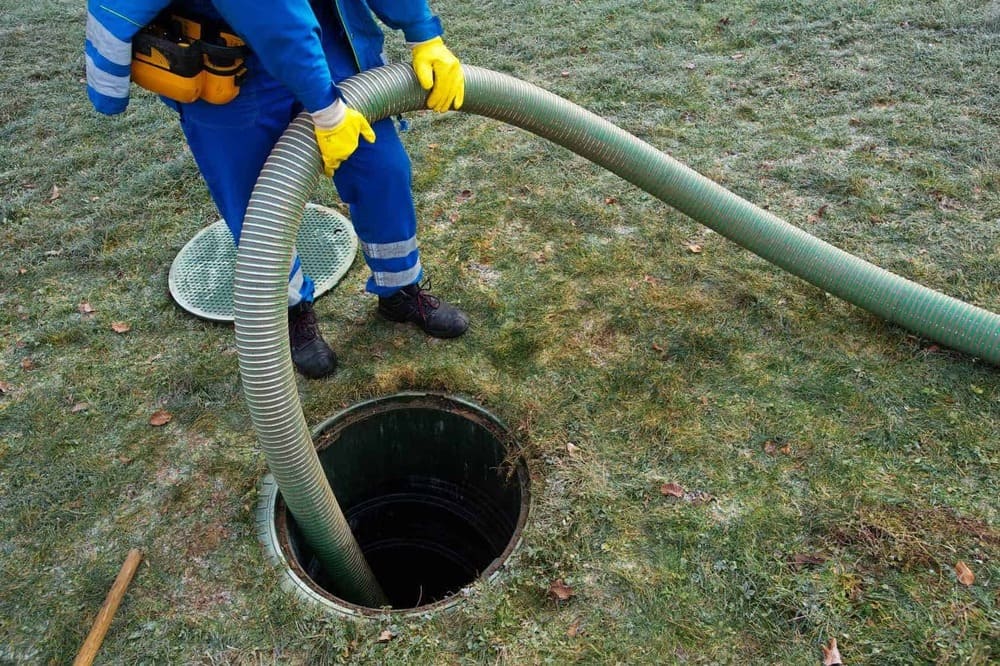 Откачка нечистот из дренажной системы